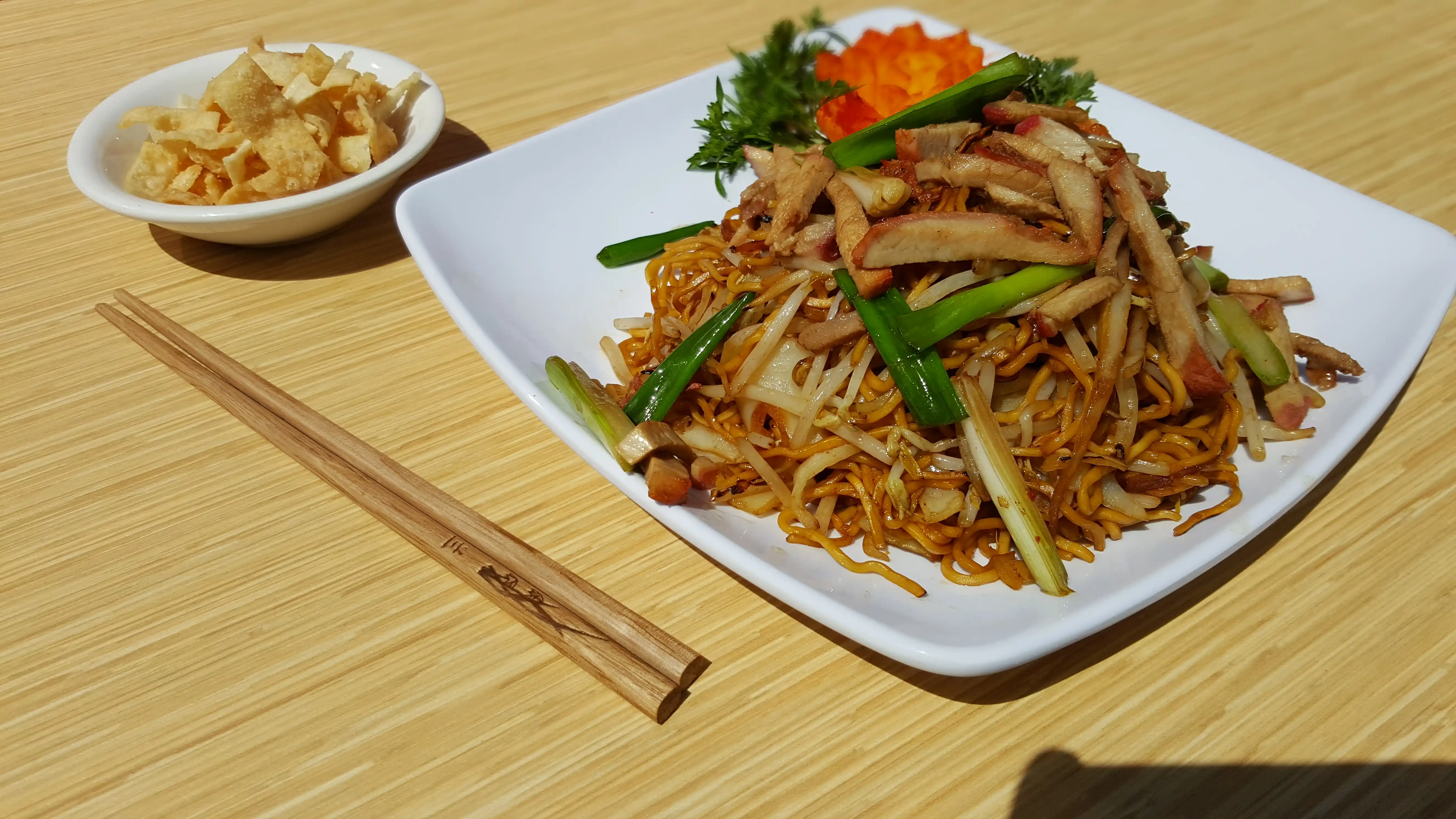 Lo Mein